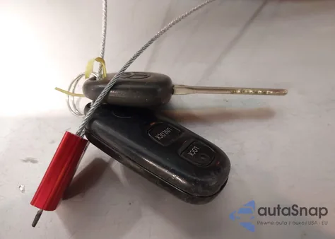 2006 Toyota Highlander Hybrid Limited V6 from USA, damaged, VIN JTEEW21AX60020624